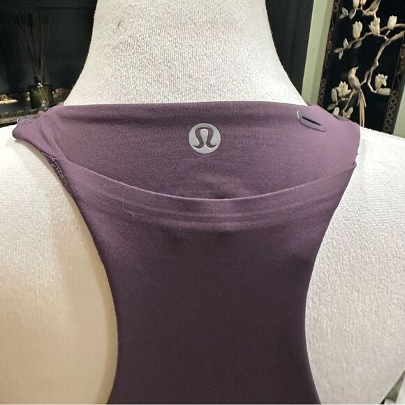 Lululemon Purple Final Lap Tank Size 4 - Picture 5 of 10